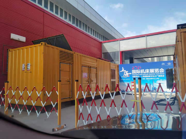 老街街道发电车出租-发电机无电压或电压太低怎么办？