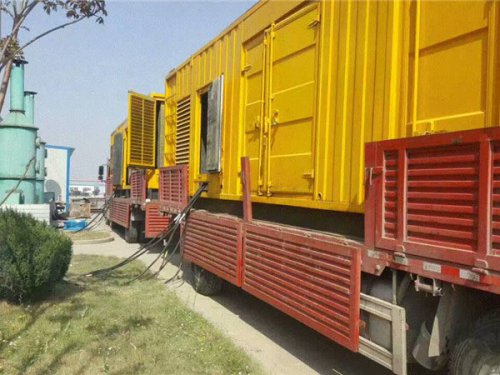 老街街道计算 200KW 柴油发电机油耗时，需要考虑哪些因素？