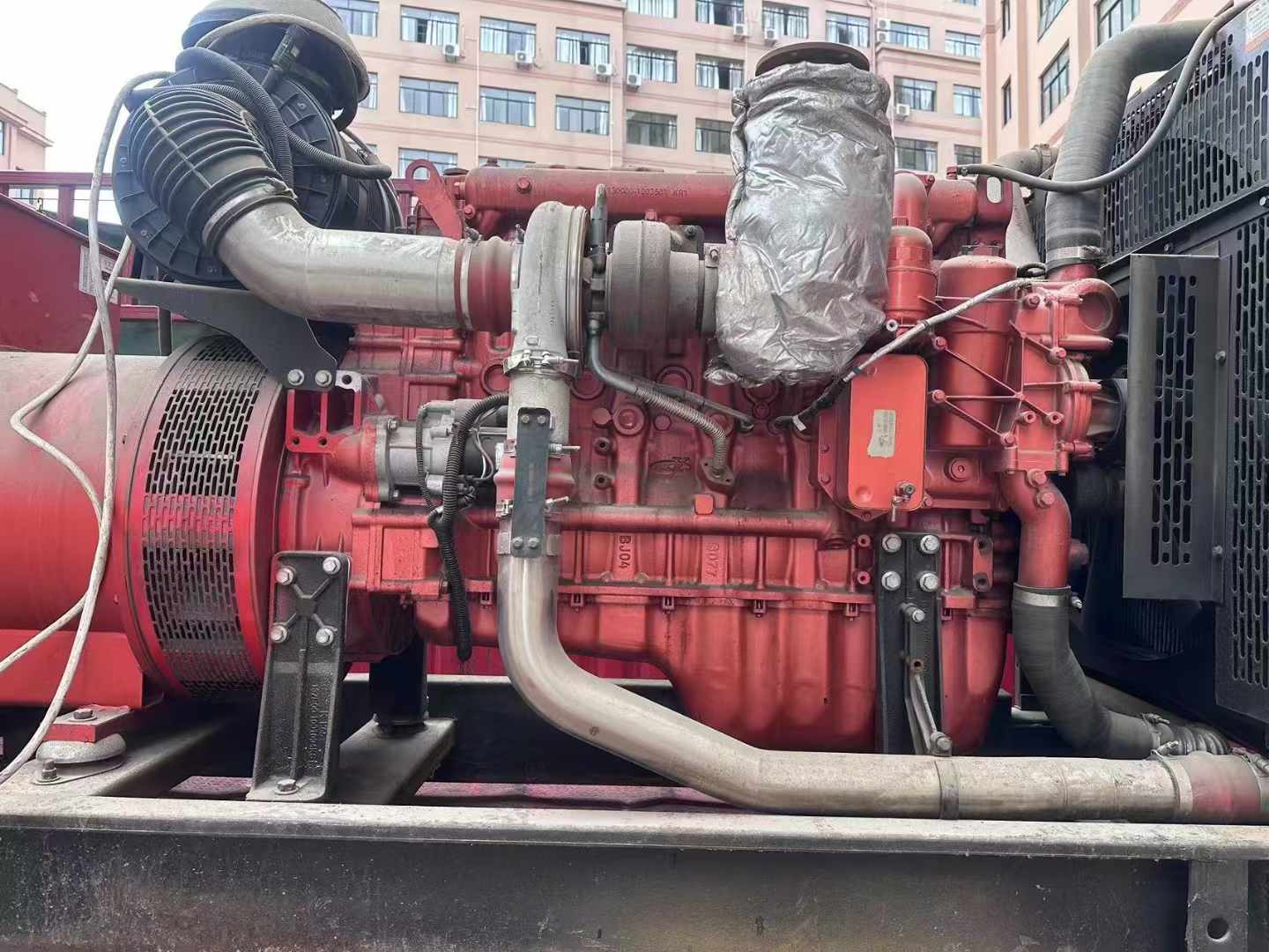 老街街道如何选择适合 600kW 柴油发电机组的过载保护器？