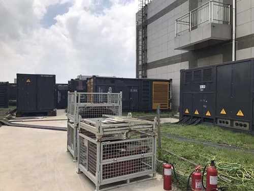 老街街道除了定期检查，还有哪些方法可以及时发现接触式转速表探头的磨损？